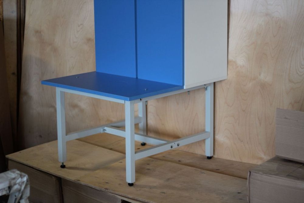 Шкаф-скамейка для раздевалок c покрытием  Pioner A16270