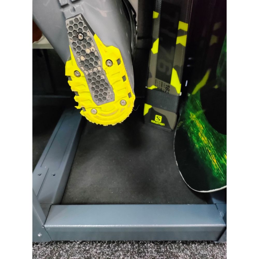 Шкаф для хранения и сушки спортивного инвентаря  ШС Локер-4