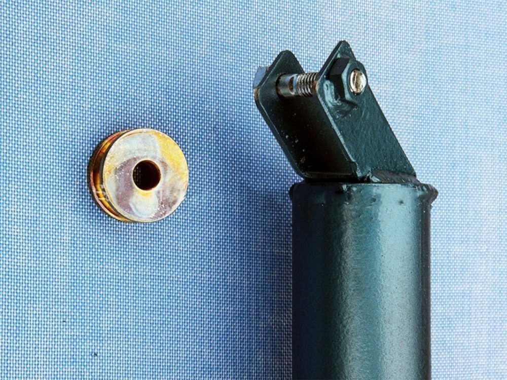 Стойки волейбольные телескопические Pioner A10195