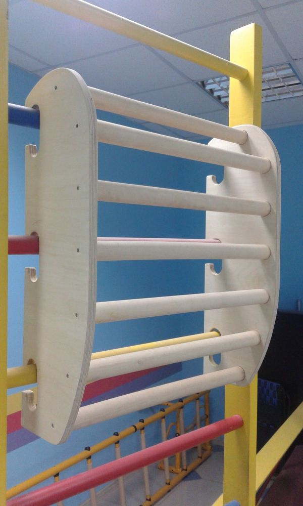 Тренажер для спины навесной на шведскую стенку дерево  Pioner A12334