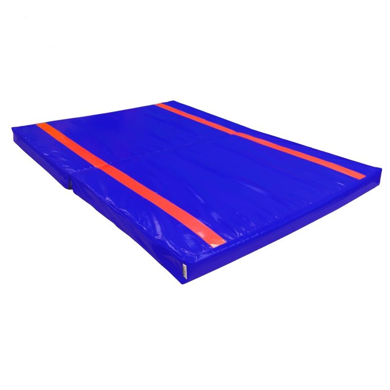 Мат складной с разметками 190х138х10 см (тент, поролон)  Pioner A10519