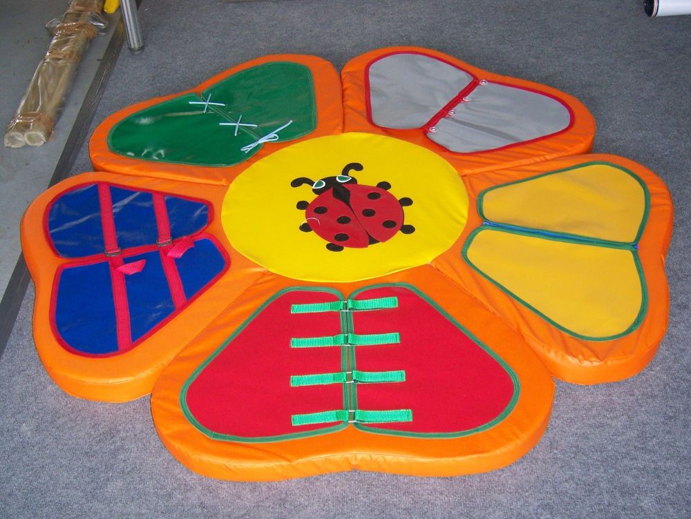 Мат - Цветок дидактический d150 см  Pioner A11126