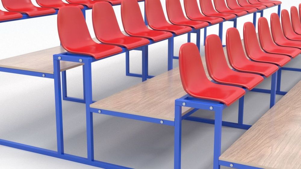 Трибуна с пластиковыми сидениями четырехрядная  Pioner A13595