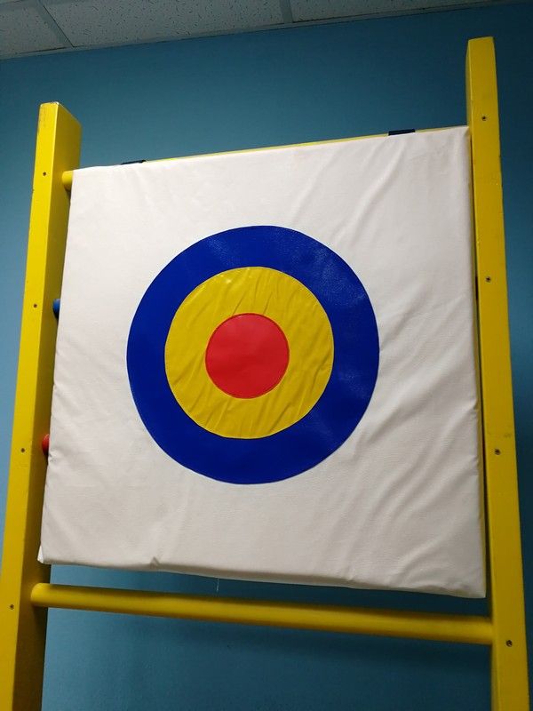 Мишень для метания 70х70х2 см,  Pioner A11234