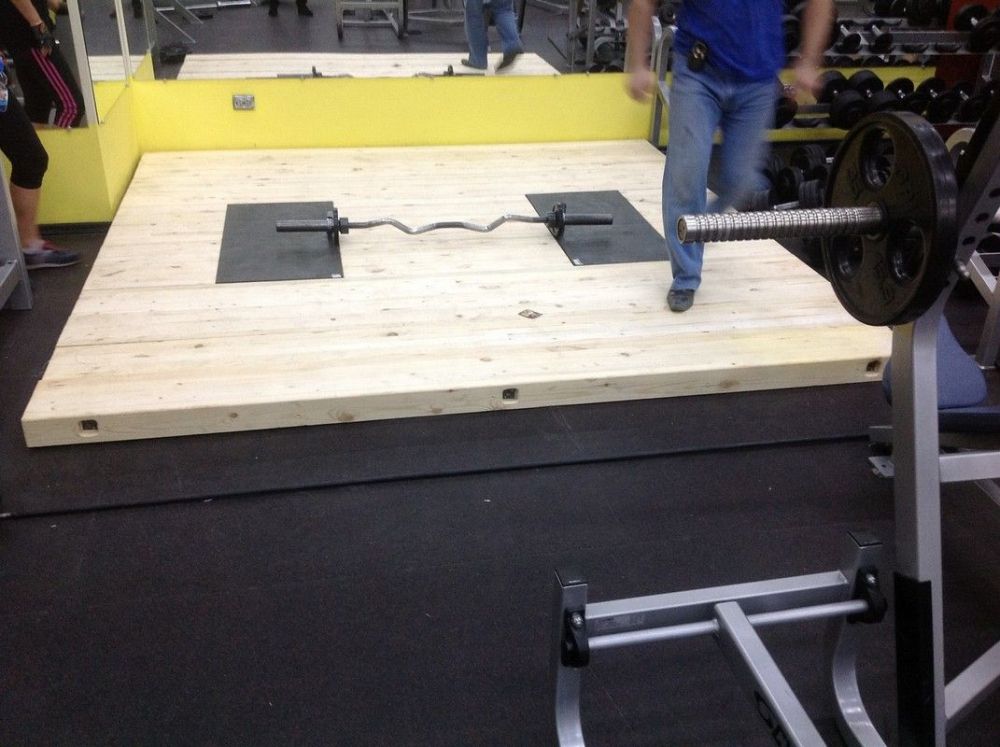 Помост тяжелоатлетический (тренировочный) 3х3х0,05 м  Pioner A12032