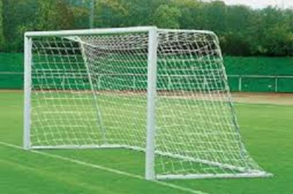 Сетка для футбольных ворот нить 3 мм (5х2х1х1,5) ячейка 100х100 белый Pioner A15462