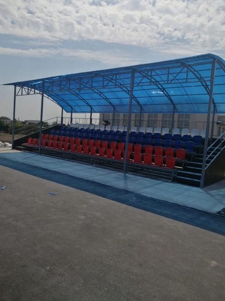 Сборно-разборная трибуна на 100 мест с подтрибунным пространством  Pioner A15286