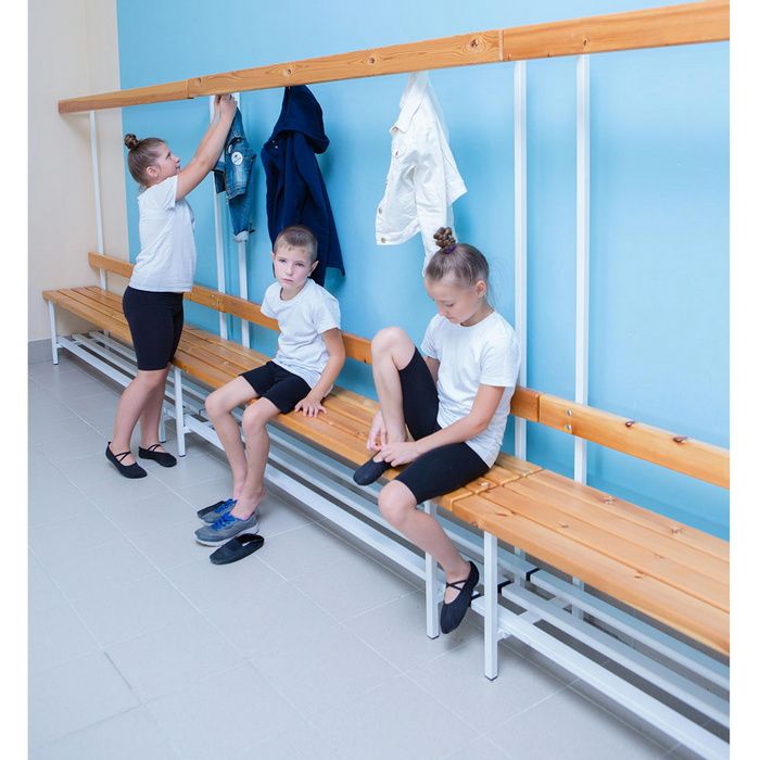 Скамья для раздевалок с вешалкой (односторонняя) 2 м Pioner A17708