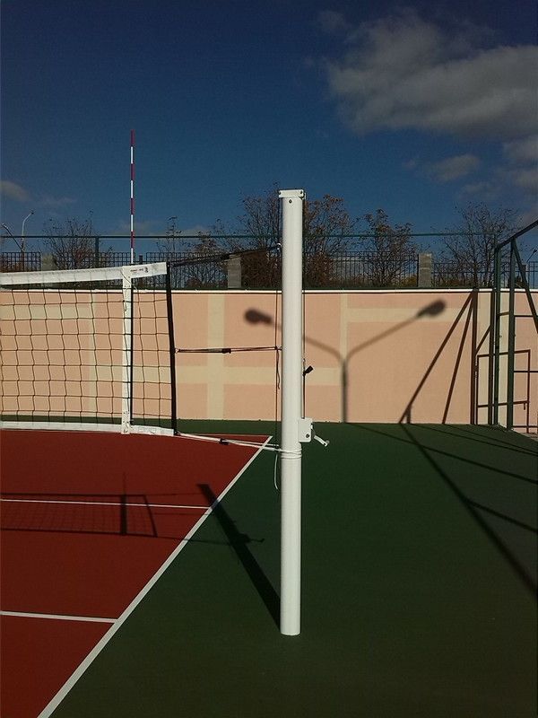 Стойки волейбольные универсальные алюминиевые 100х120 мм с механической лебедкой Pioner A14451