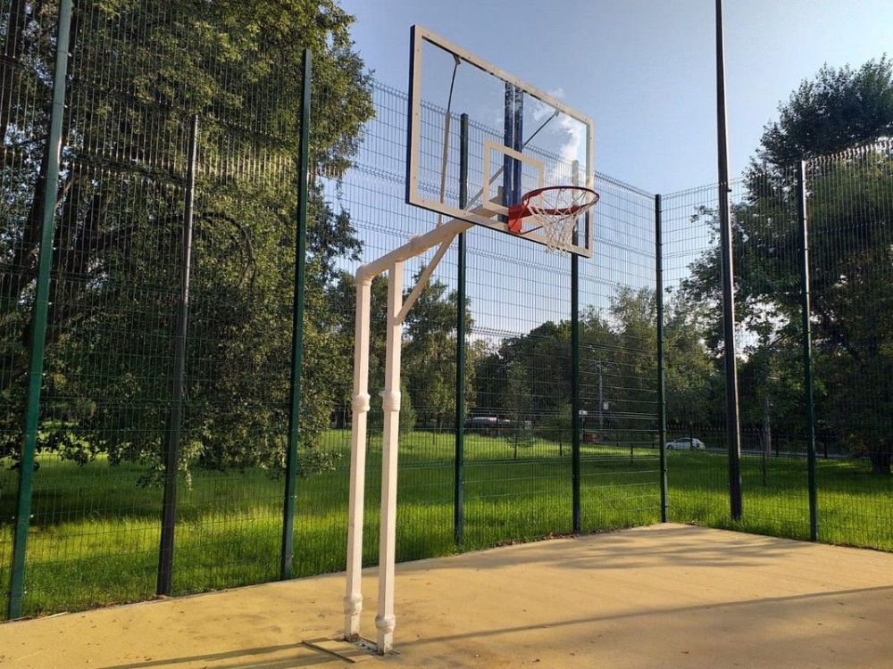 Стойка баскетбольная двухопорная, вынос 1200 мм  Pioner A13448