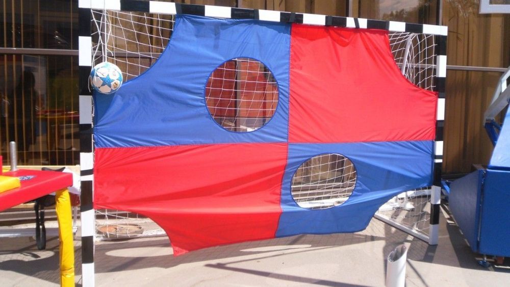 Экран для отработки ударов мячом Pioner A15449