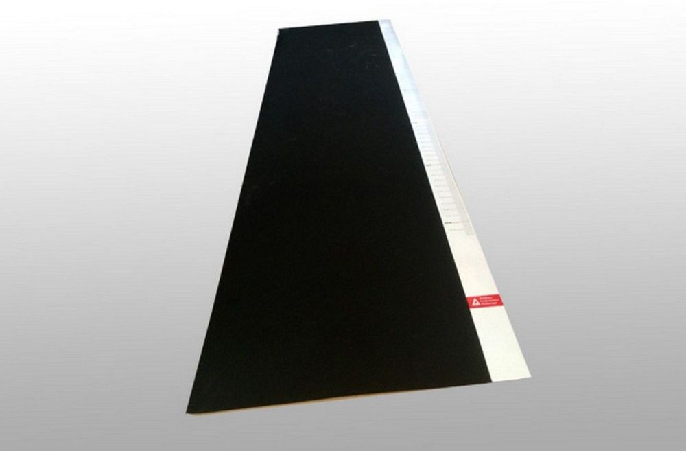 Дорожка для прыжков в длину с линейкой  Pioner A15190