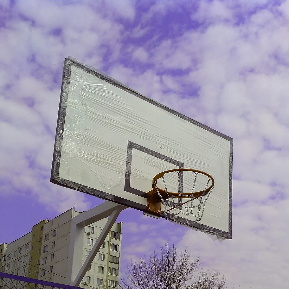 Щит баскетбольный игровой 1800×1050 мм, фанера 18 мм, без основания