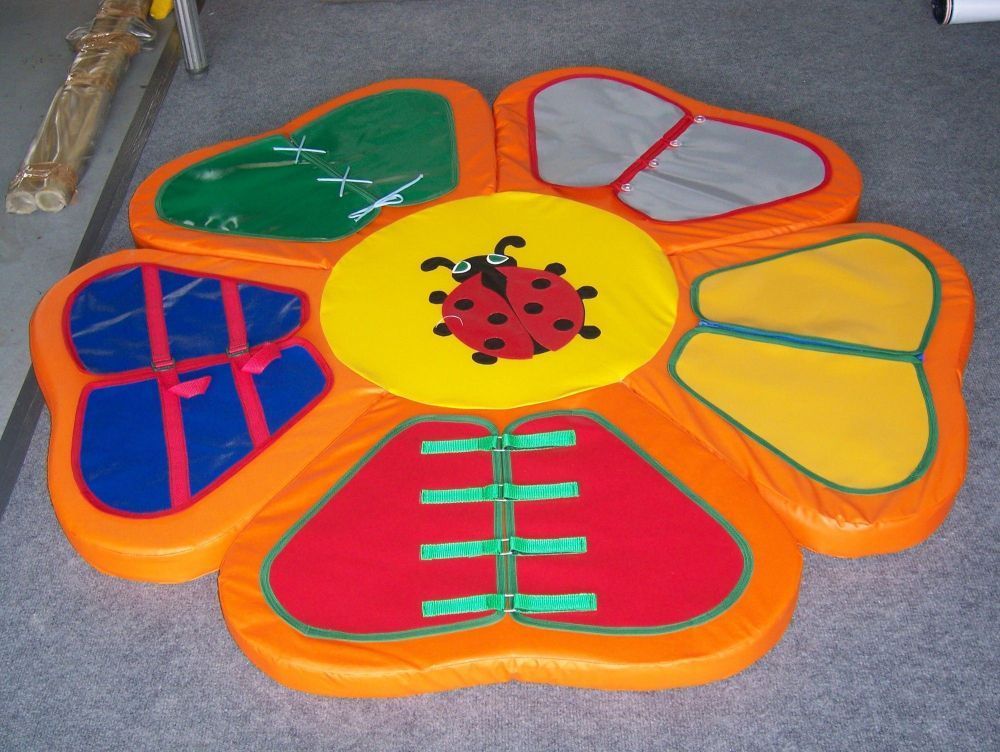 Мат - Цветок дидактический d150 см  Pioner A11126