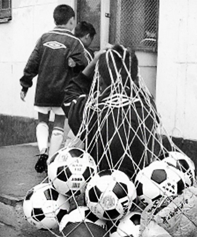 Сетка для переноса (хранения) 10 мячей  Pioner A14896