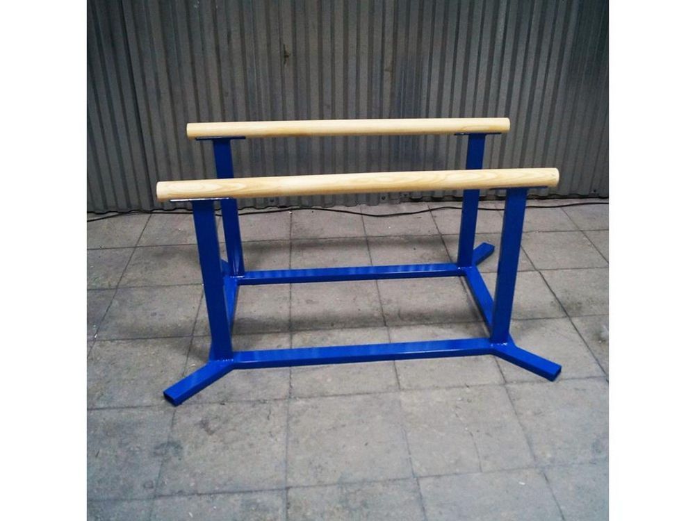 Брусья гимнастические (стоялка) с металлическим основанием Pioner A13962