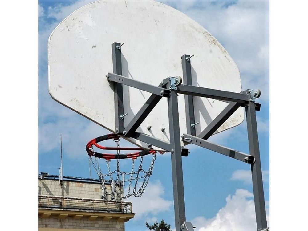 Стойка стритбольная складная с фанерным щитом, кольцом, сеткой и защитой Street  Pioner A13905