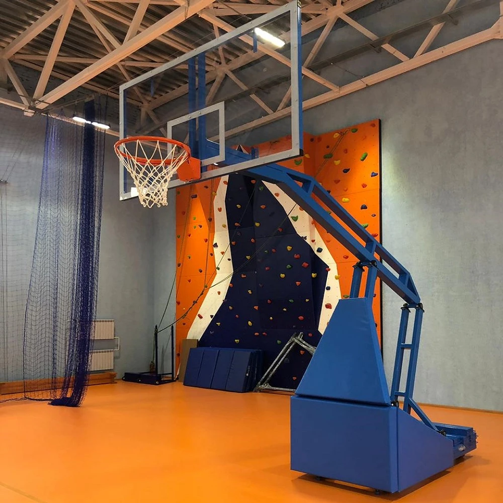 Стойка баскетбольная мобильная