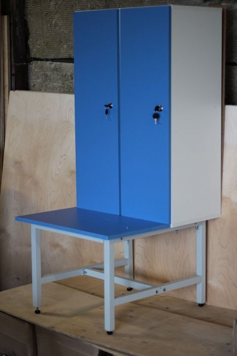 Шкаф-скамейка для раздевалок c покрытием  Pioner A16270