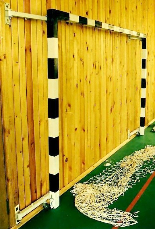 Ворота минифутбольные пристенные стальные  пара Pioner A18086