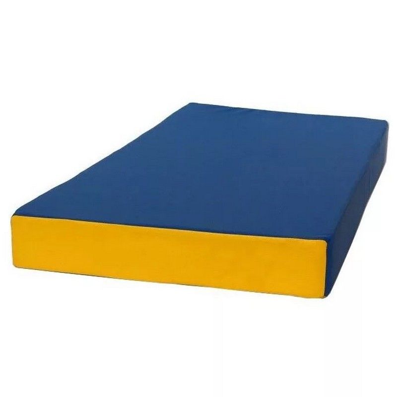 Мат гимнастический 100х100х10см  Pioner A10227