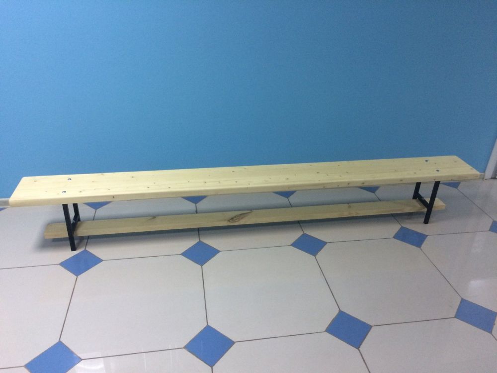 Скамейка гимнастическая 2,5 м металлические ножки  Pioner A15233