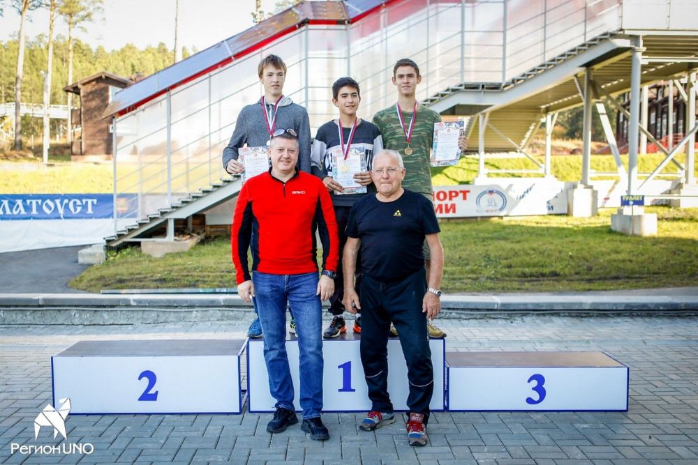 Пьедестал прямоугольный Эконом ПЭ-4  ПЭ-4М