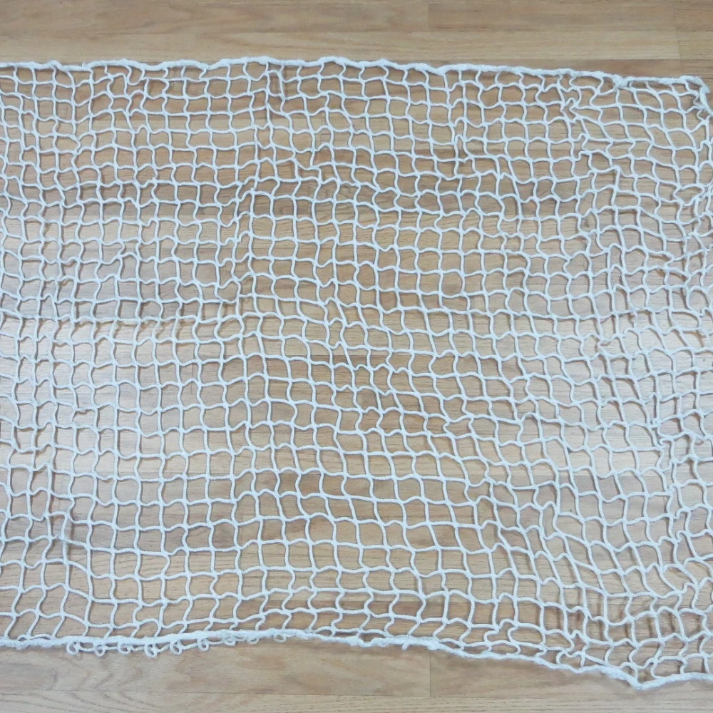 Сетка гашения для хоккейных ворот, нить 2.2 мм, ячейка 40х40 мм