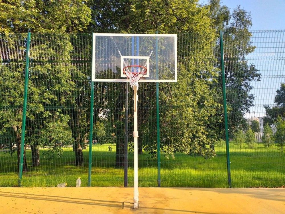 Стойка баскетбольная двухопорная, вынос 1200 мм  Pioner A13448