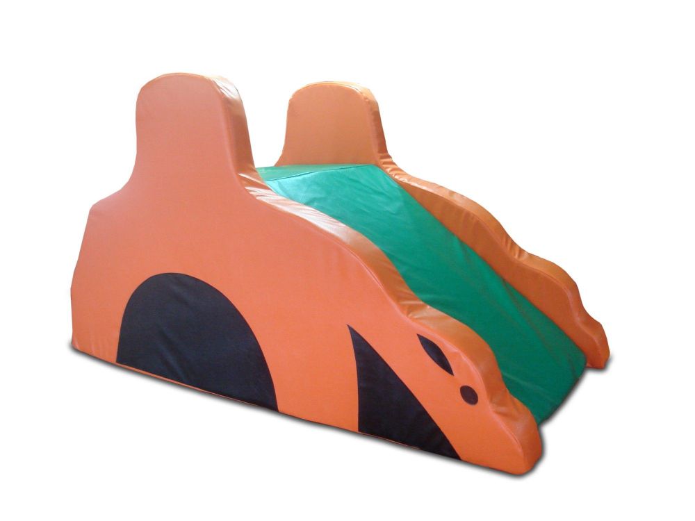 Горка Верблюжонок с аликацией  Pioner A11119